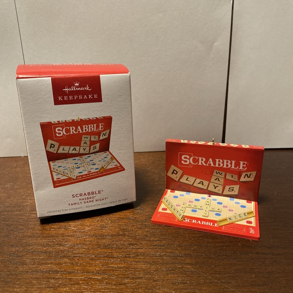 2022 HALLMARK Scrabble CHRISTMAS ORNAMENT 9th in series of Family Game Night